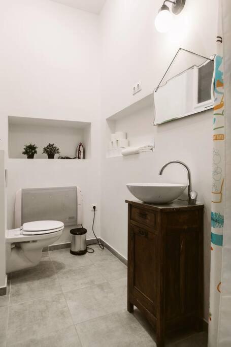Cozy Budapest Vacation Studio Relax Close Spa Exterior photo